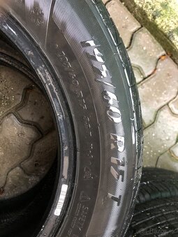 Predám 2ks zimne pneumatíky 195/60 R15 - 2