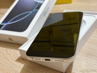 iPhone 16 Pro Max Biely Titán 256 GB TOP - 2