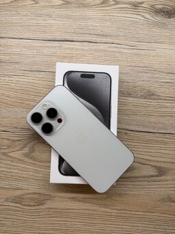 Iphone 15 Pro 128 GB - 2