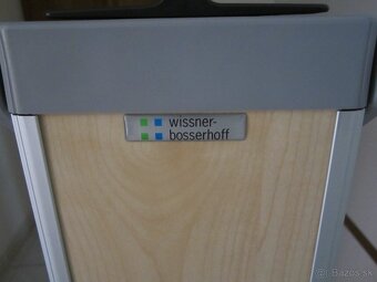 Stolík ku zdravotníckej posteli - 2