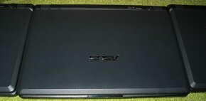 Netbooky Asus Eee PC 701 (4G), Debian Linux - 2