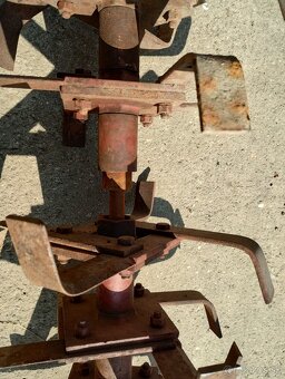 Rotavator, kultivátor,motyky - 2