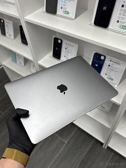 ZÁRUKA 2 ROKY / Apple MacBook Air M1 2020 / 8GB / 256GB - 2