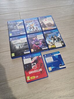 Playstation 4 slim 500gb + virtuálna realita - 2
