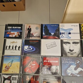 CD-čka...ERIC CLAPTON,CHRIS REA,NAZARETH,SANTANA,RAINBOW... - 2