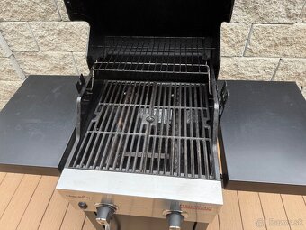 Plynovy grill - 2