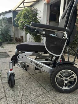 Invalidný vozík - 2
