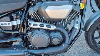 4000 km Yamaha xv 950 bolt 1-ročná záruka vyzerá ako nový - 2