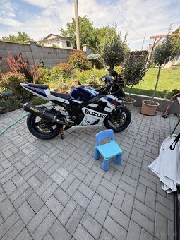 Suzuki Gsxr-1000 - 2