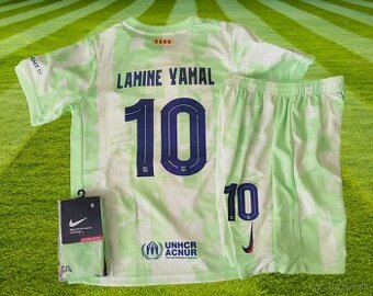 YAMAL #10 dres FCB green Travis Scott 115-135cm - 2