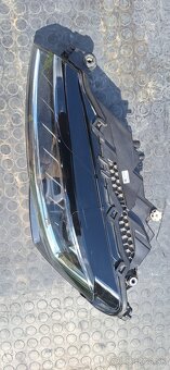 Predam lave predne svetlo Skoda Superb LED 3V1.941.015D - 2