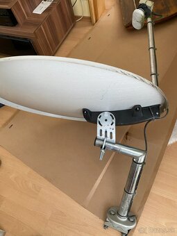 Satelit 80cm s držiakom - 2