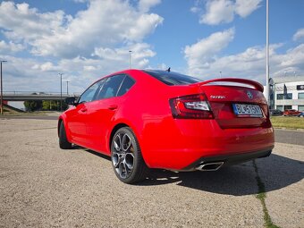 Predám Škoda Octavia RS 230 Manuál - 2