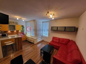 Predaj 2 izbový byt, 50 m2, gar. miesto, Bratislava-Ružinov - 2