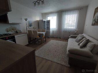 2 Izbový byt v tichej lokalite - 2