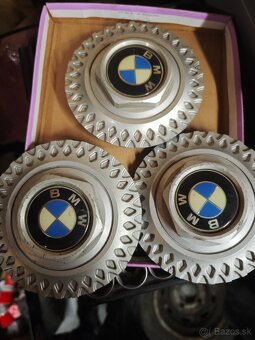 BMW krytky kolies - 2