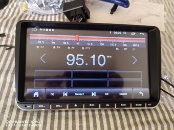 2 DIN 9" Android rádio 2/32GB - 2