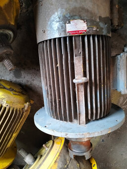 predám elektromotor - 2