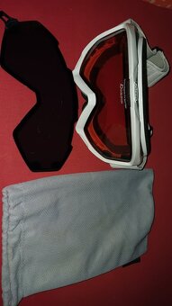 Predam lyziarske okuliare - 2