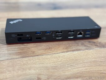 Dokovacia stanica Lenovo Thinkpad TB 3 Workstation Dock - 2