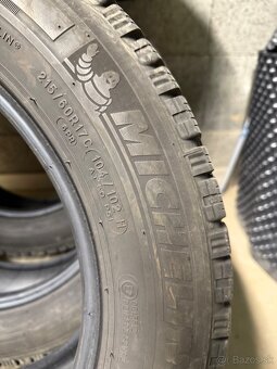 Michelin 215/60 R17 C - 2