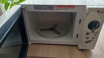 Mikrovlnná rúra - 2