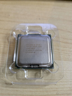 Intel Q6600 a Intel Q9400 - 2