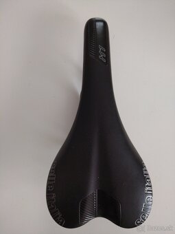 Sedlo Selle italia - 2