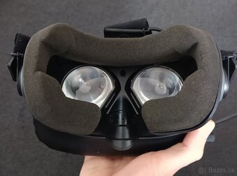 Predám HTC Vive headset + 1x base station - 2