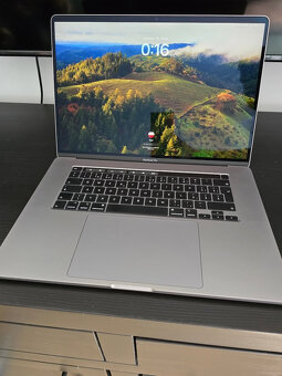 Macbook Pro 16-inch | i9 | 16GB RAM | 512 GB | Touchbar - 2