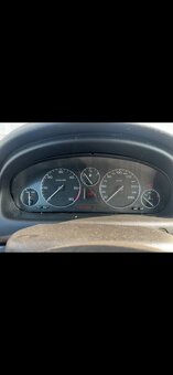 Peugeot 607 2.2 2002 - 2