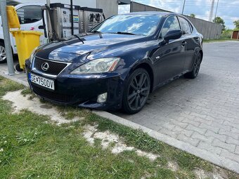 Predam Lexus IS220d auto NEPOJAZDNE - 2