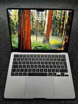 Predám MacBook Air M2 13" 256GB SSD 8GB RAM - 2