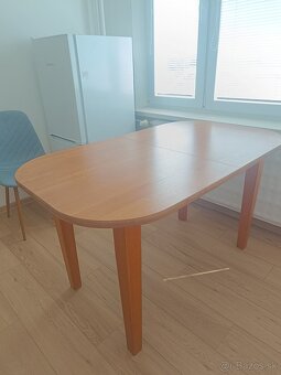 Rozkladatelny jedálenský stôl - 2