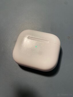 Apple AirPods 3 - 2