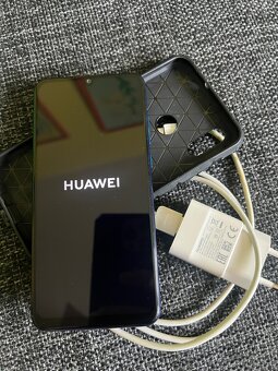 Smartfón Huawei P Smart 2019 - 2