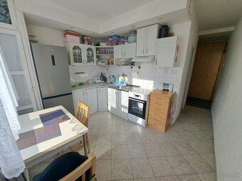 Veľký 2 izbový byt s balkónom, Vrútky - 2