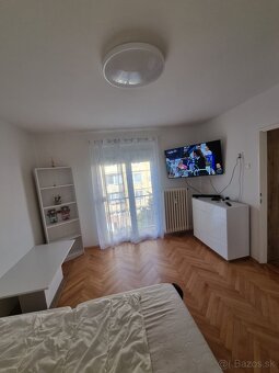 Prenajmem zariadený 1 - izbový byt v centre Piešťan. - 2