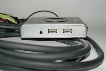 Aten CS682 KVMA switch pre ovladanie dvoch PC - 2