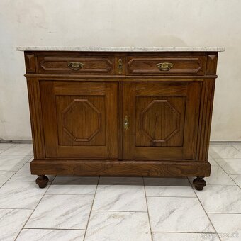 Starožitná Art Deco skříň - 2