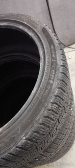 235/40 R19 zimne - 2