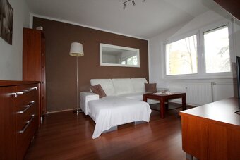 2 - izbový byt s loggiou /59 m2/ Žilina - Bulvár - 2