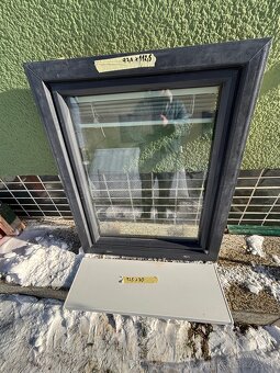 Antracit okno 3 sklo - 2