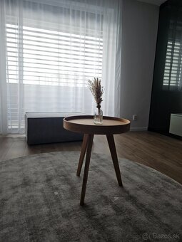 Konferenčný stolík - 2