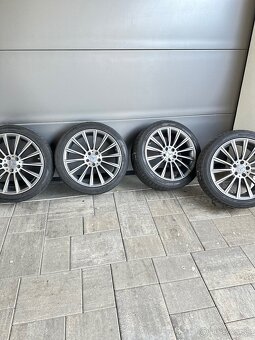 Mercedes AMG kolesá + elektróny - 2