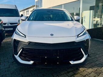 Nový Dongfeng Forthing T5 Evo HEV 1.5 A/T - 2