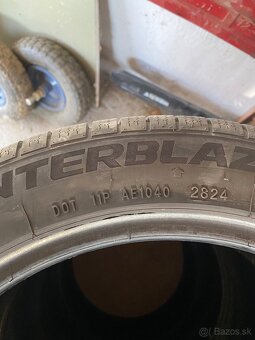 215/45/R16 - 2