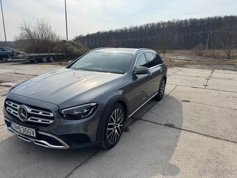 Predám Mercedes E trieda 220D allterain 4 matic - 2