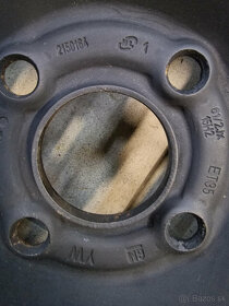 Disky original Opel 15 , rozteč 4x100mm, otvor 56mm. - 2