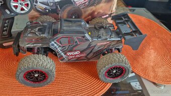 RC bugina 1:16 - 2